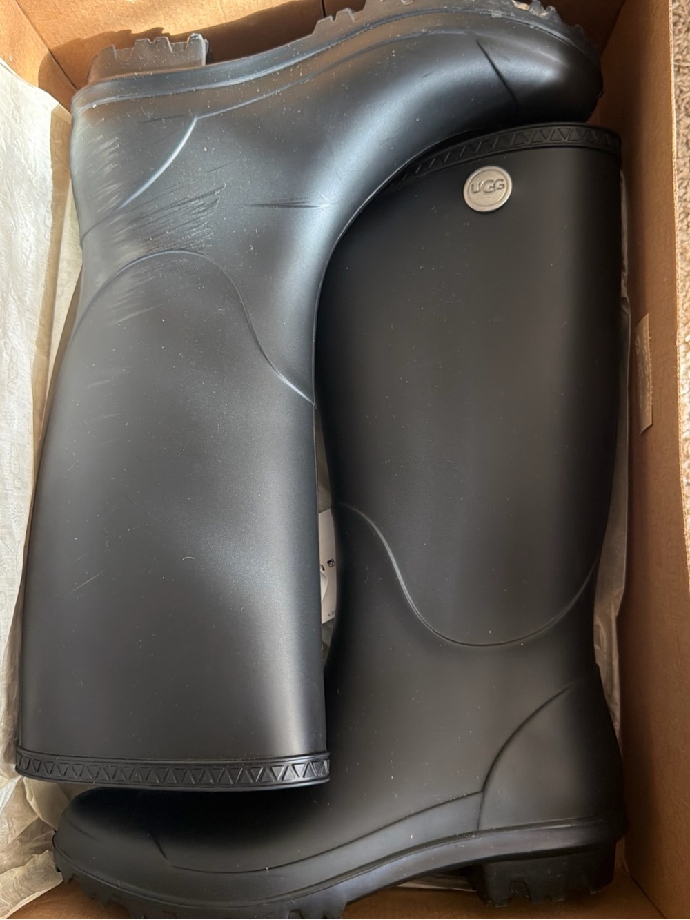 UGG Shaye women's tall rubber rain boots size 8 outdoor minimalist sleek